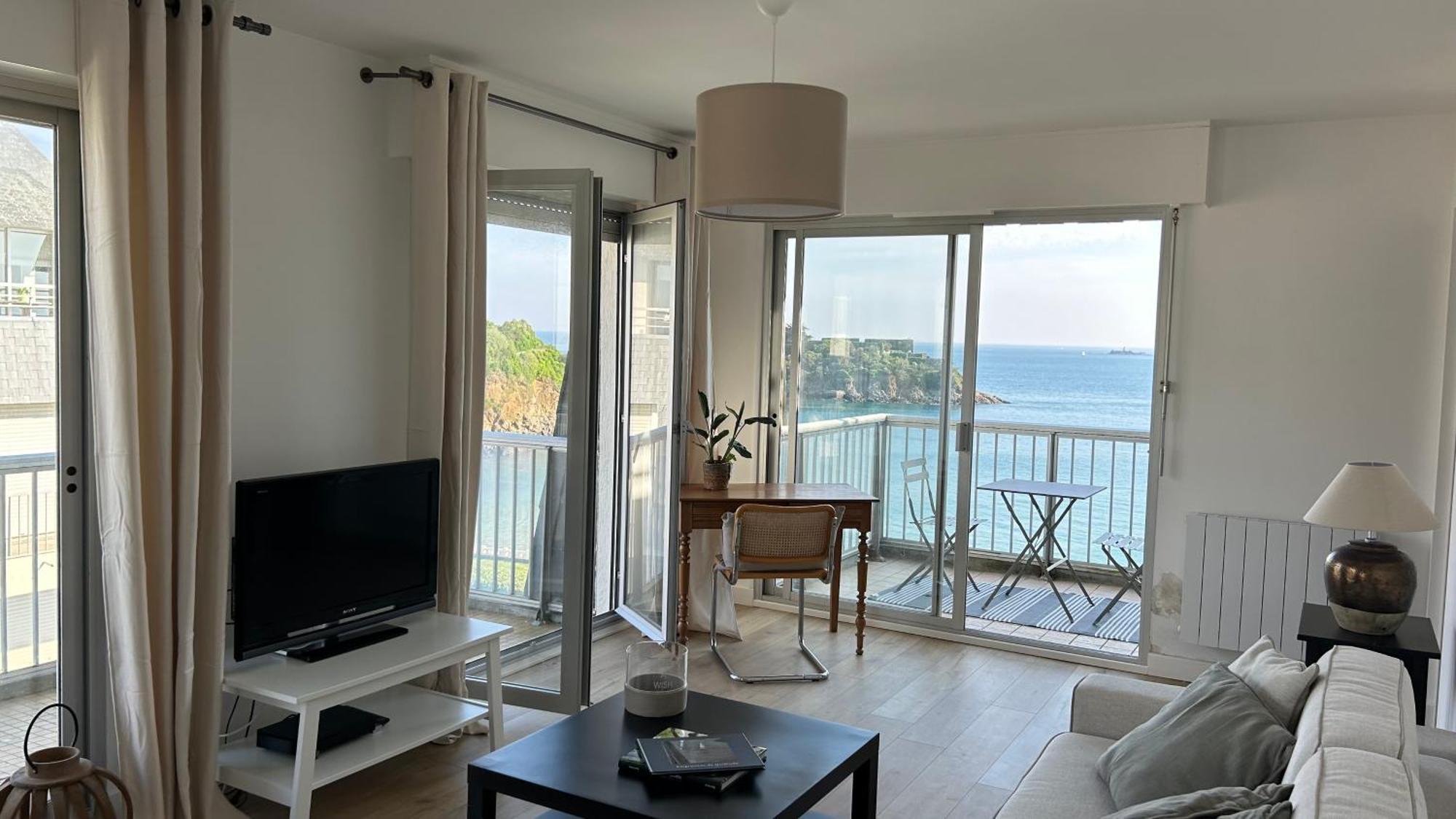 Appartement Pied Dans L'Eau - La Comtesse Saint-Quay-Portrieux Eksteriør billede
