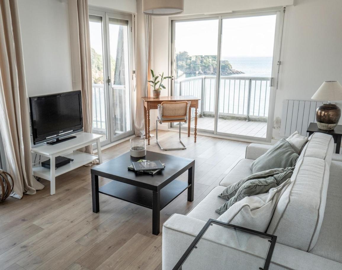 Appartement Pied Dans L'Eau - La Comtesse Saint-Quay-Portrieux Eksteriør billede